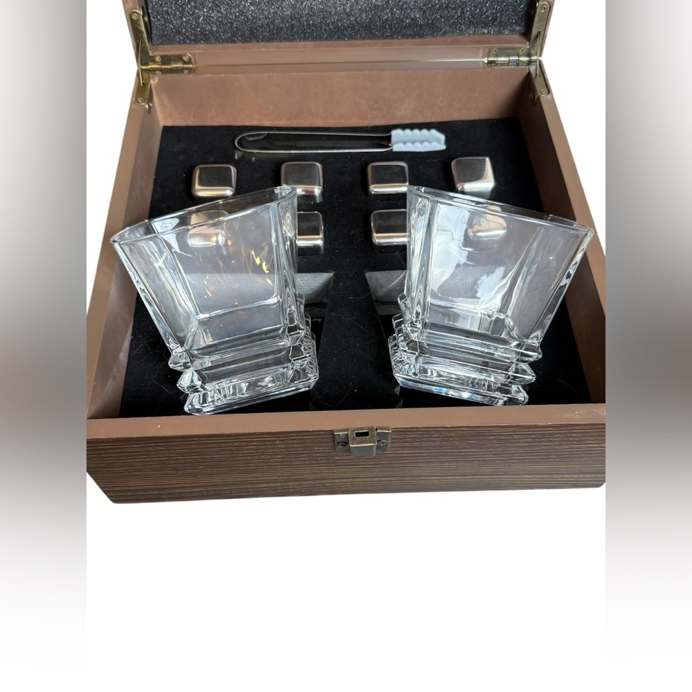Whiskey Stones Gift Set - 8 Metal Ice Cubes 2 Glasses 2 Slate Coasters Bar Drink